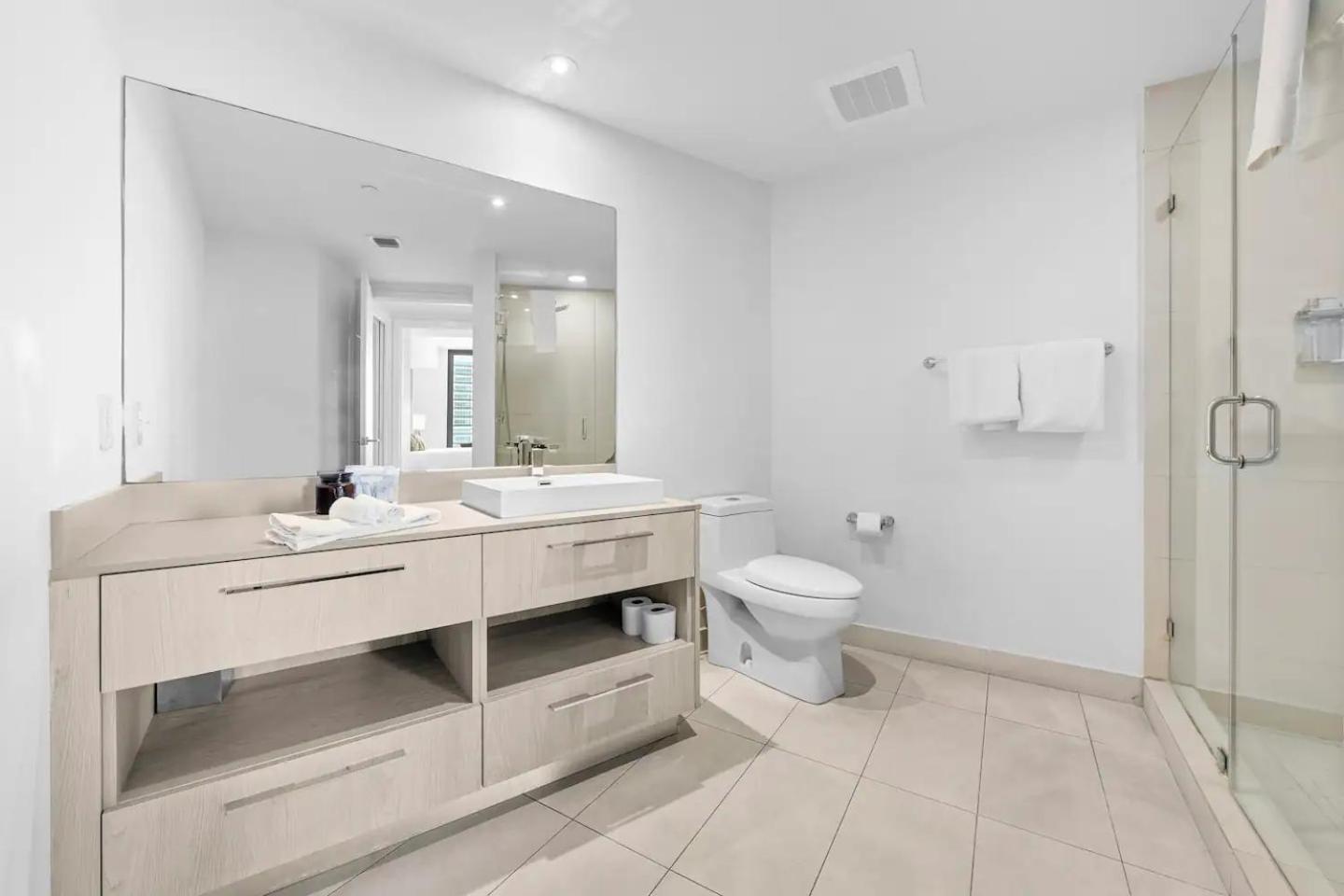 Upscale Comfort And Breathtaking Views At H Hollywood Residences By Zelloo Beverley Beach Exterior foto